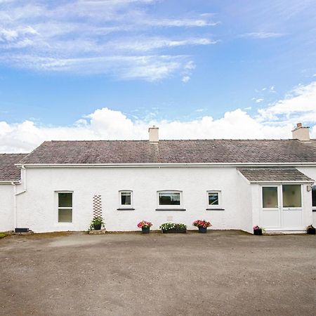 Y Ddol Villa Caeathro Exterior photo