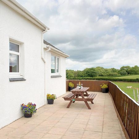 Y Ddol Villa Caeathro Exterior photo